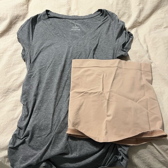 Assorted Women's Leggings and Jeans - Picture 2 of 2